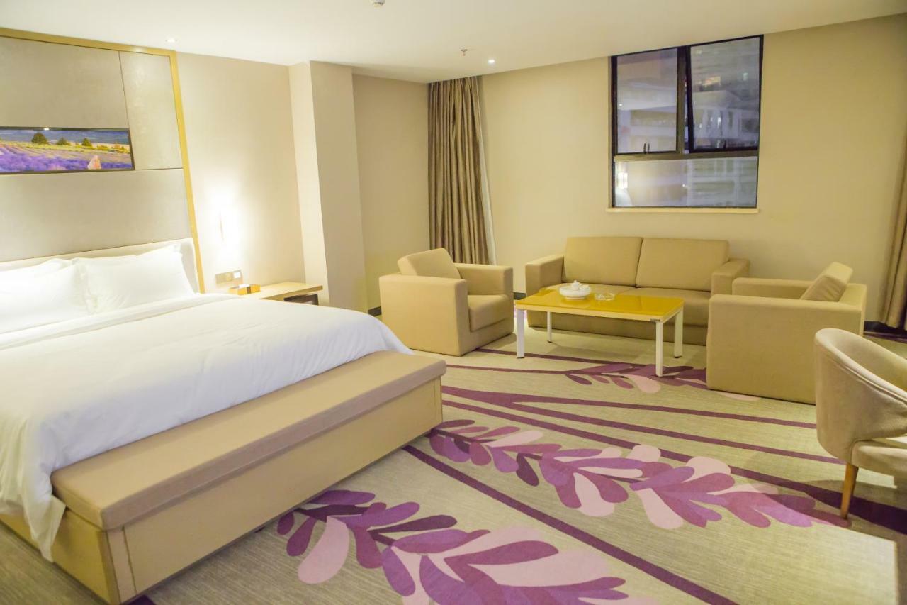 Lavande Hotel Shantou Exteriör bild